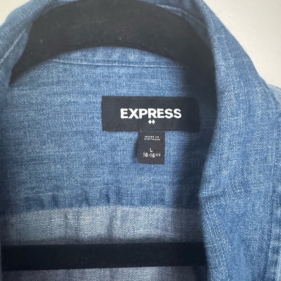 Express light Denim Button-Up Shirt - Picture 3 of 4